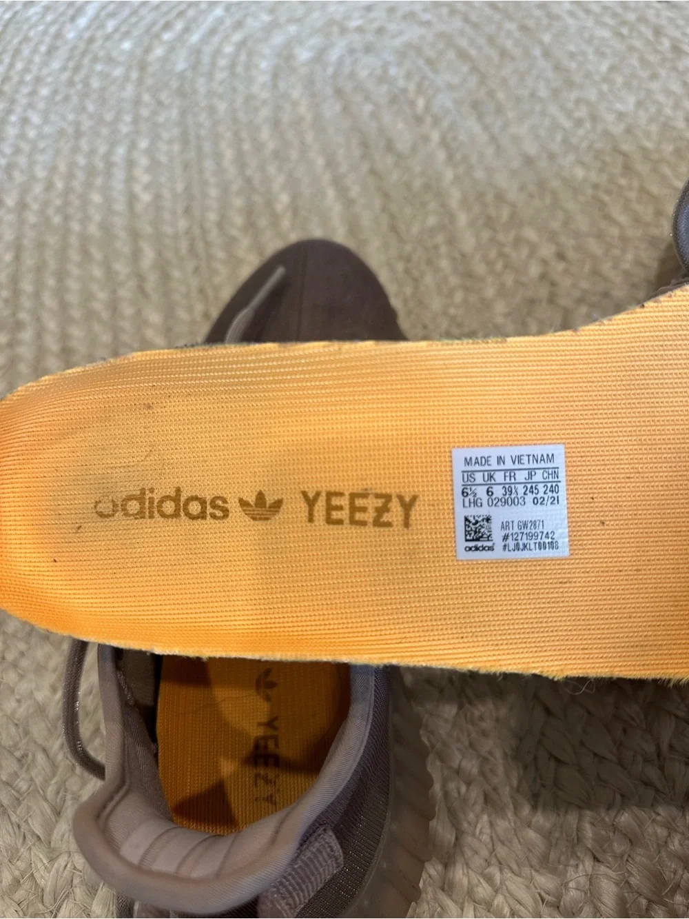 adidas Yeezy-style Men or women’s Sneakers in Light Gray Purple Taupe